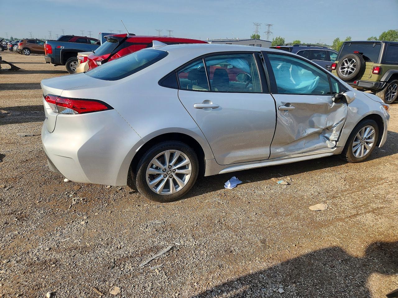 2026 Toyota Corolla Le - Фото 3