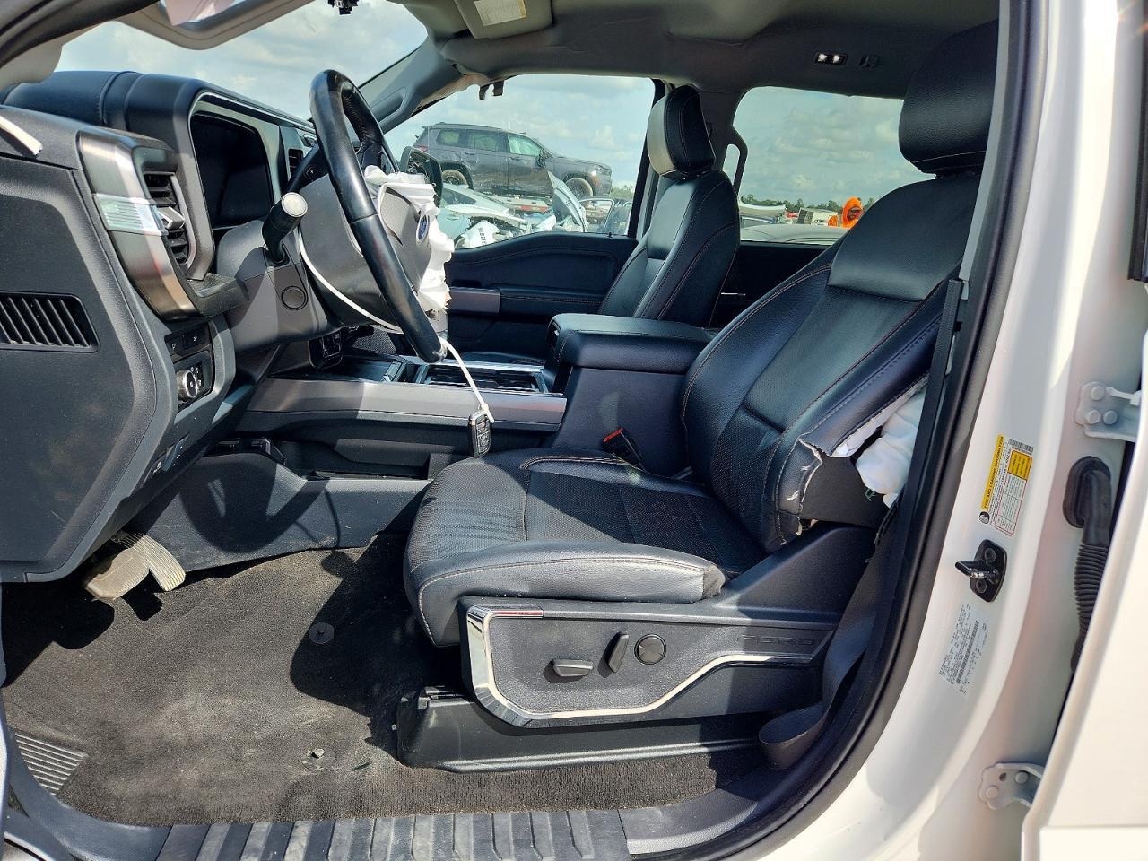 2024 Ford F350 Super Duty - Фото 7