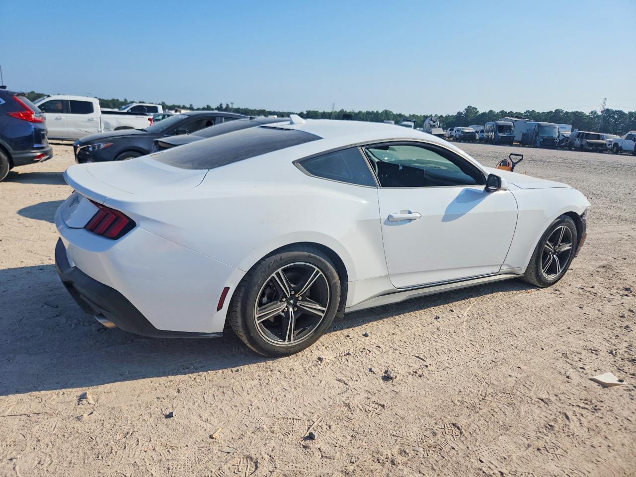 2024 Ford Mustang - Image 3