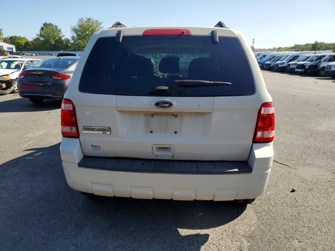 2011 Ford Escape Xlt - Фото 6