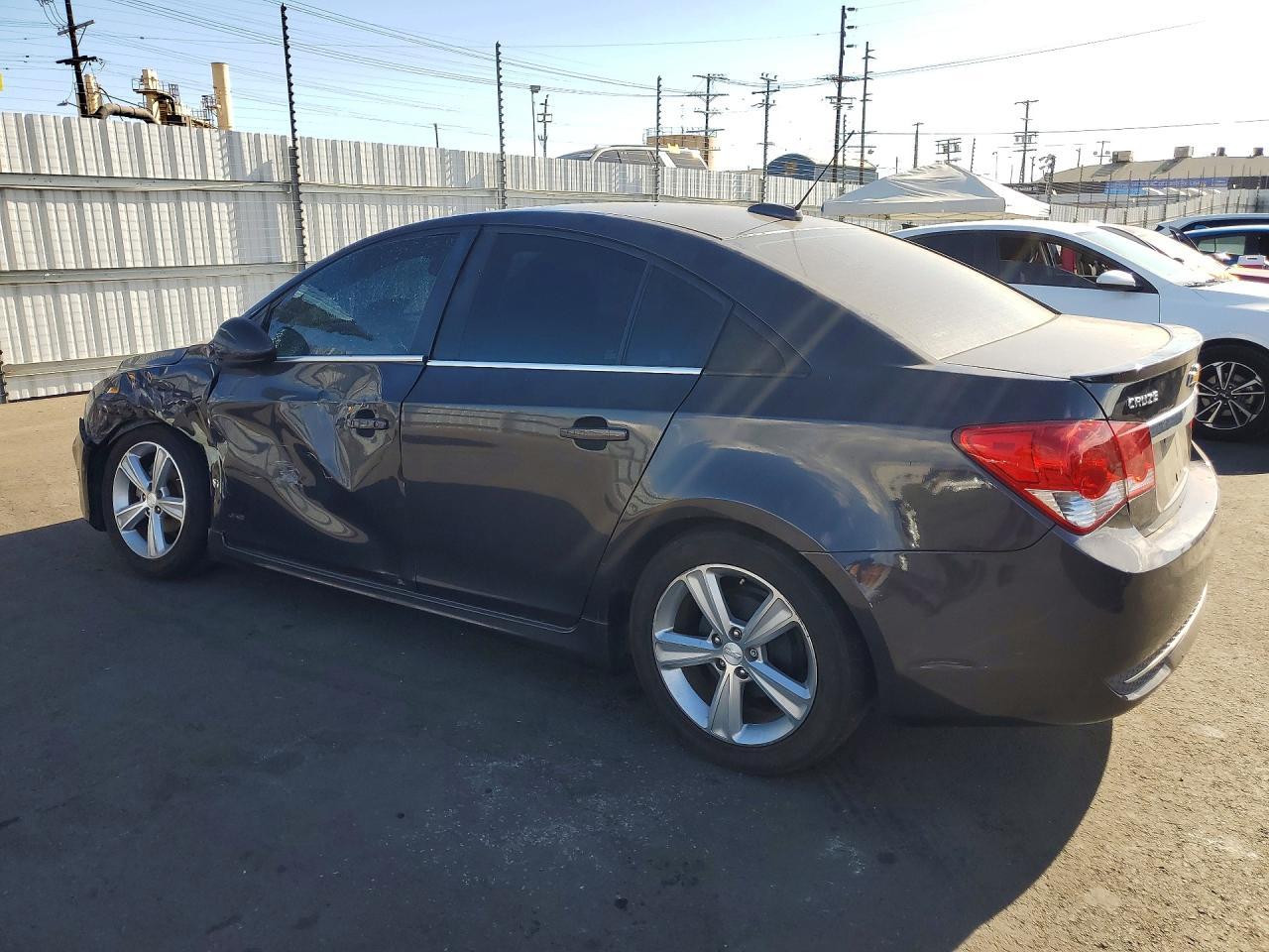 2015 Chevrolet Cruze Lt - Фото 2