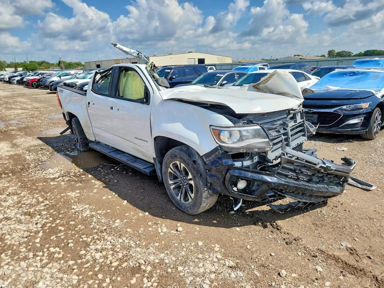 2021 Chevrolet Colorado Z71 - Image 4
