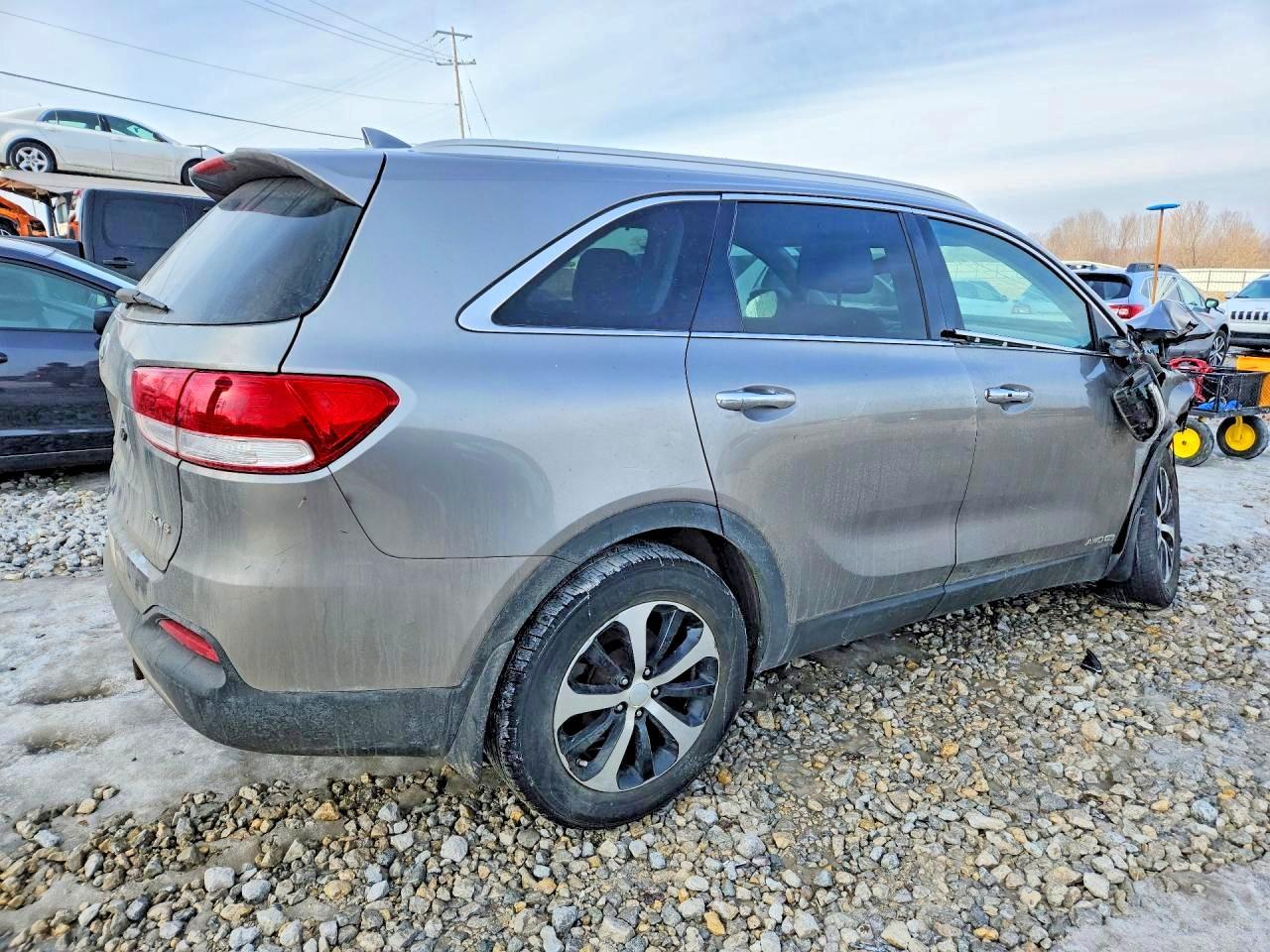 2017 Kia Sorento - Фото 3