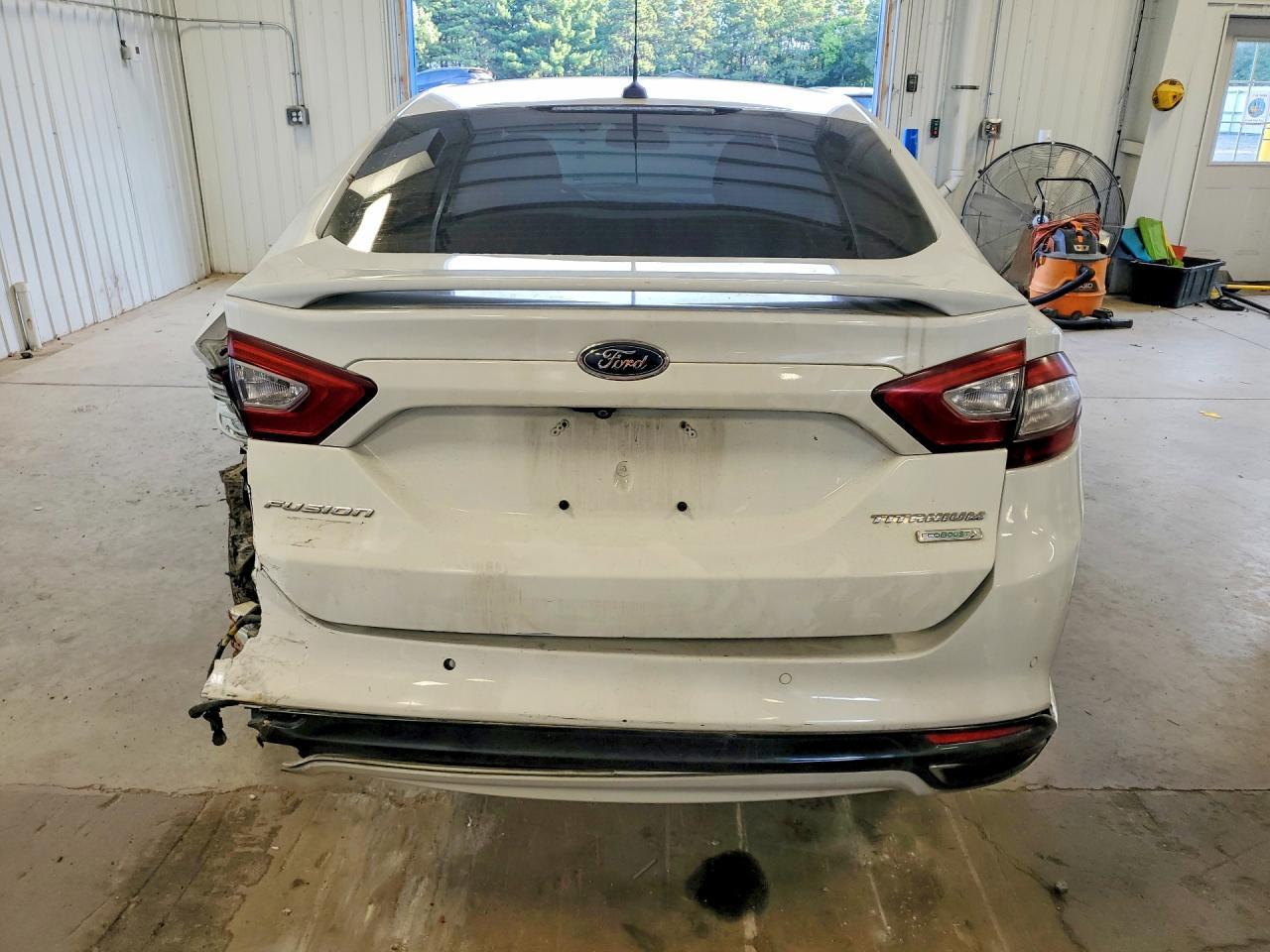 2014 Ford Fusion Titanium - Image 6