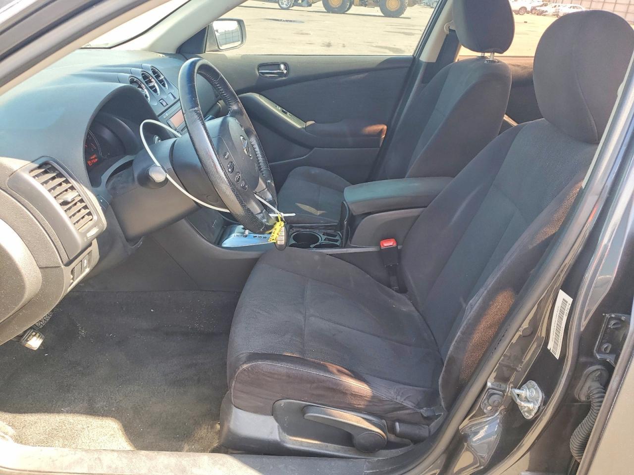 2012 Nissan Altima 2.5 - Image 7