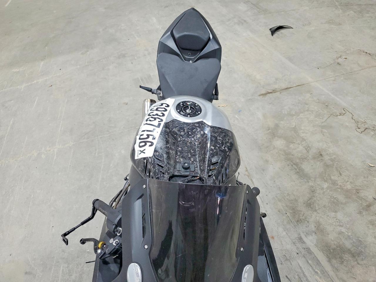 2025 Honda Cbr1000 - Фото 5