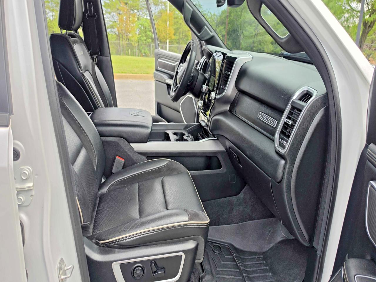 2020 Ram 1500 Laramie - Фото 5