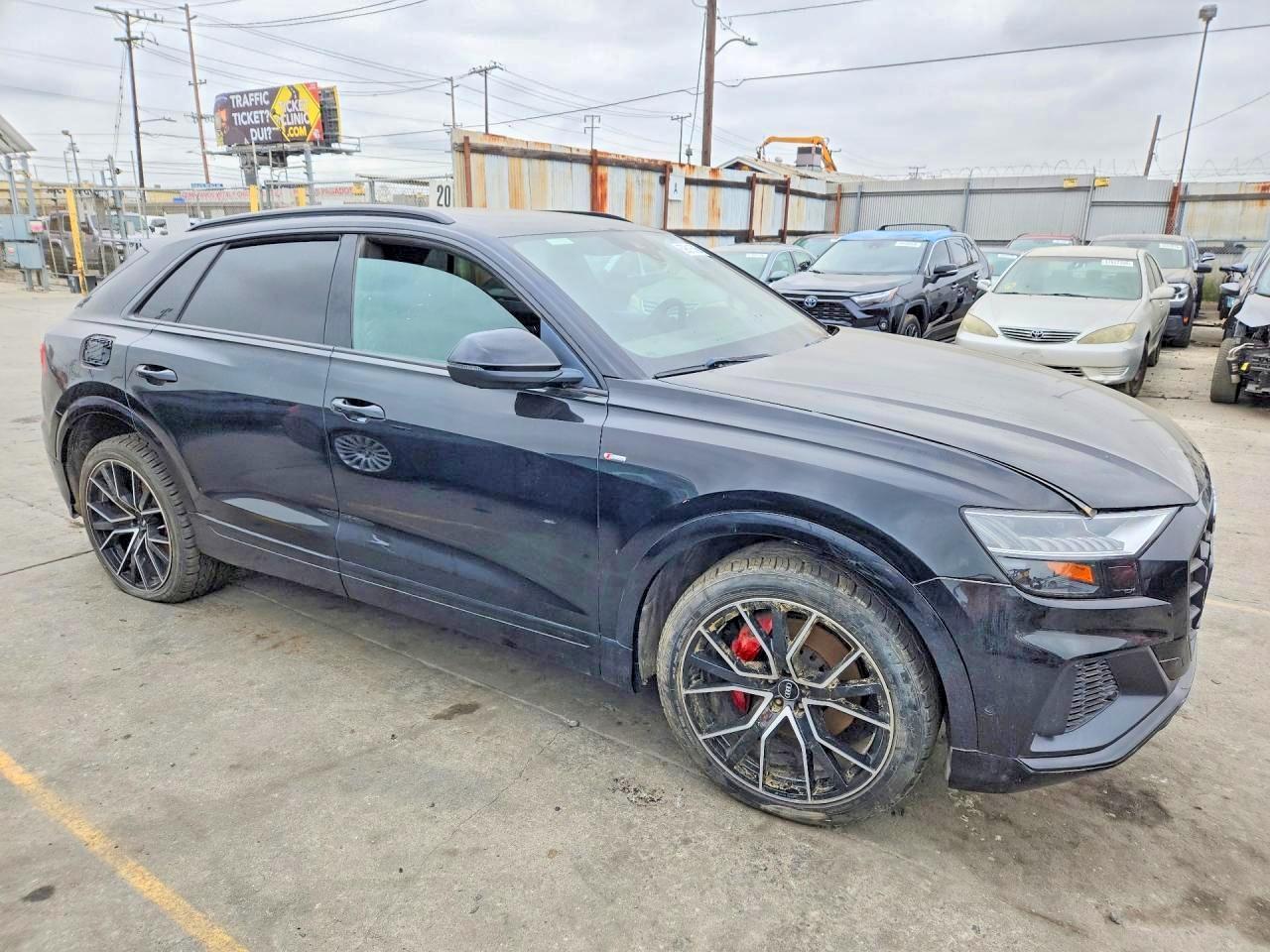 2020 Audi Q8 Premium Plus S-Line - Image 4