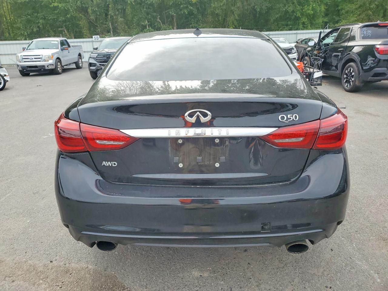 2018 Infiniti Q50 3.0T Luxe - Фото 6