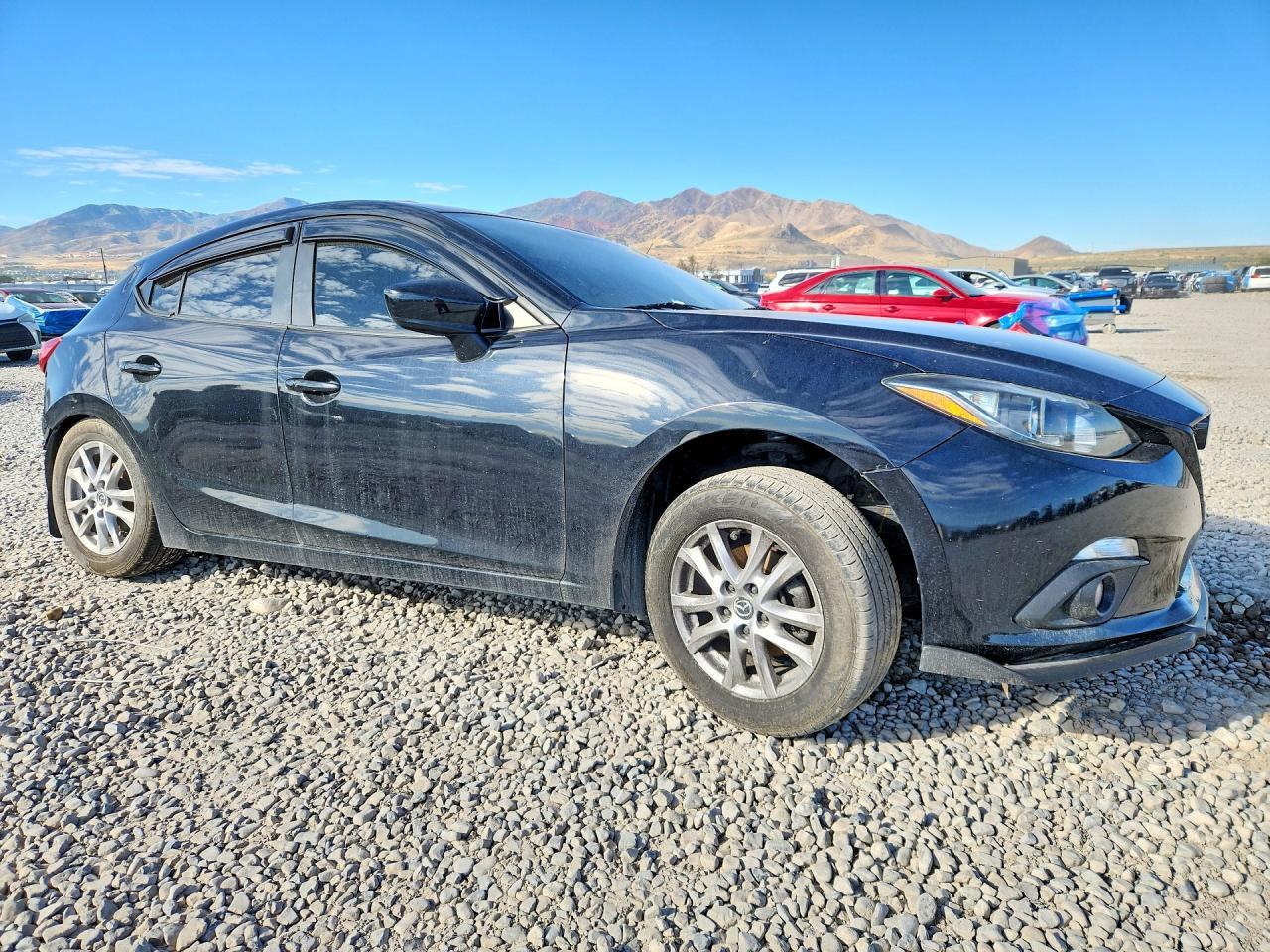 2015 Mazda 3 Grand Touring - Image 4