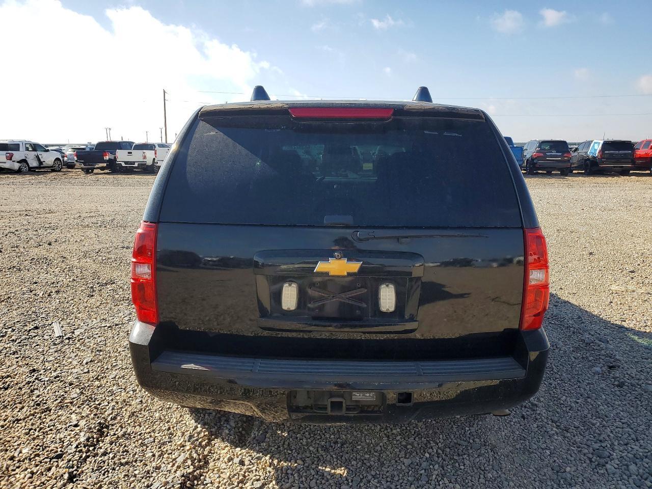2014 Chevrolet Tahoe Special - Фото 6