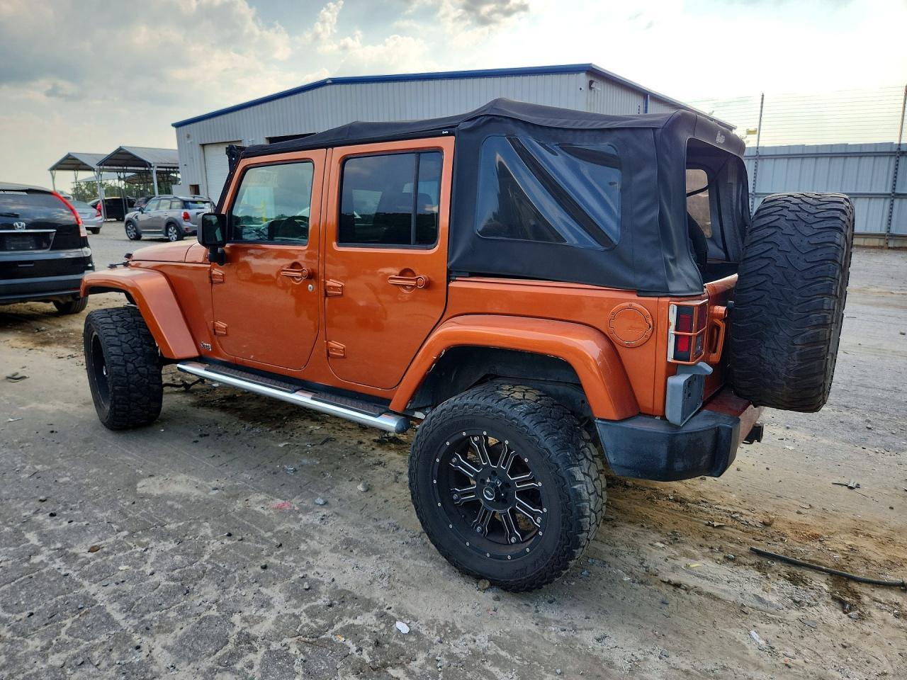 2007 Jeep Wrangler Sahara - Фото 2