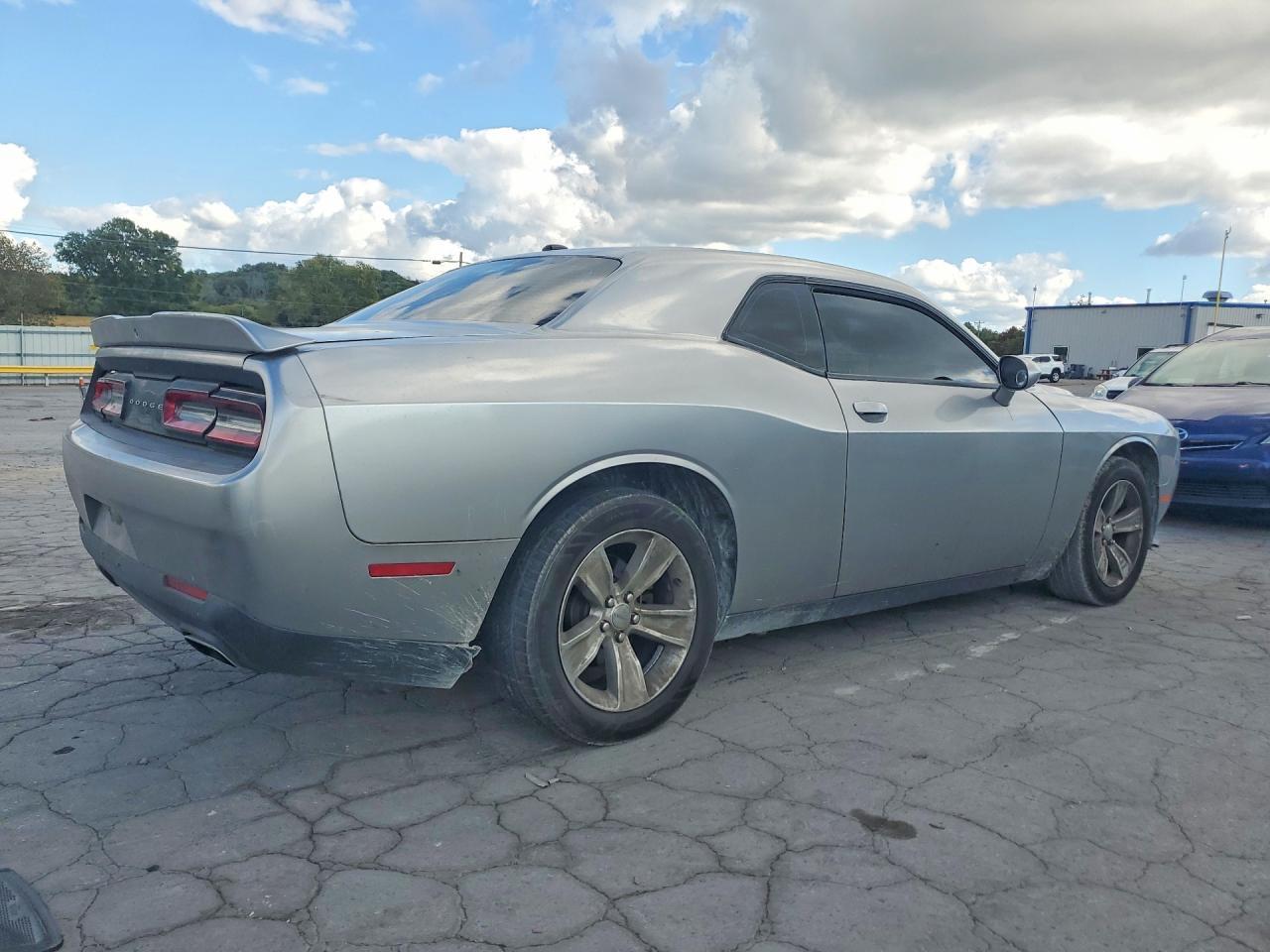 2018 Dodge Challenger Sxt - Фото 3