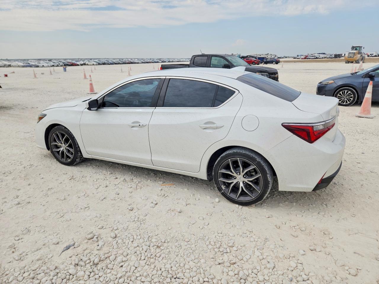 2020 Acura Ilx Premium - Фото 2