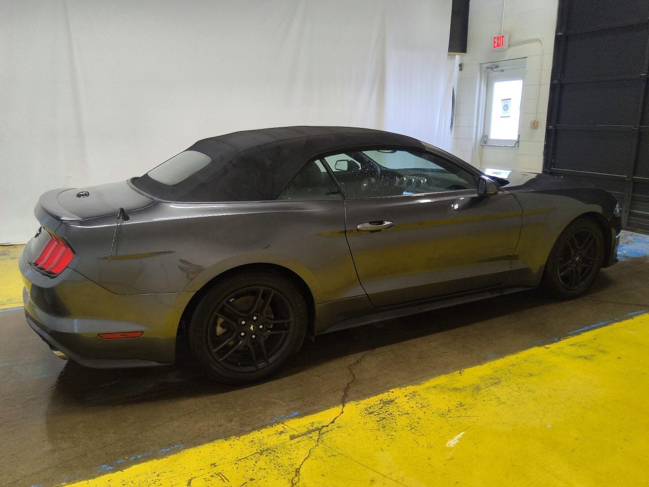 2018 Ford Mustang - Image 3