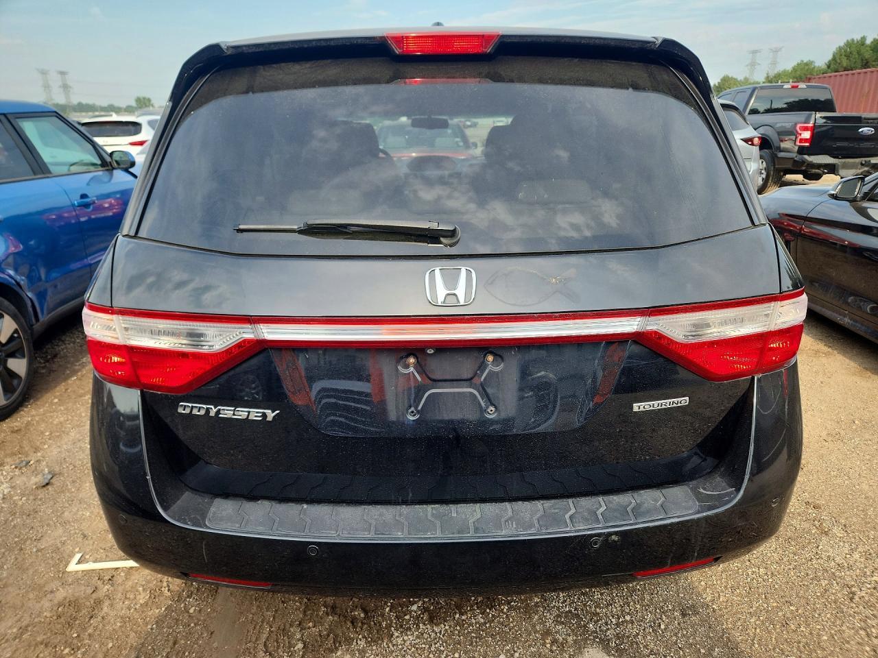 2012 Honda Odyssey Touring - Image 6