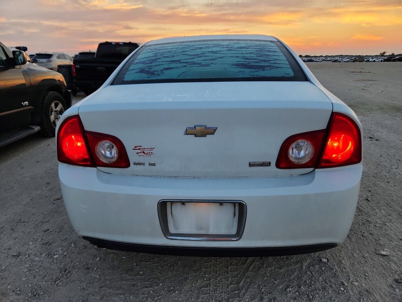 2010 Chevrolet Malibu Ls - Фото 6
