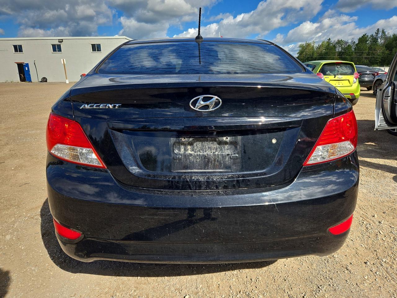 2013 Hyundai Accent Gls - Image 6