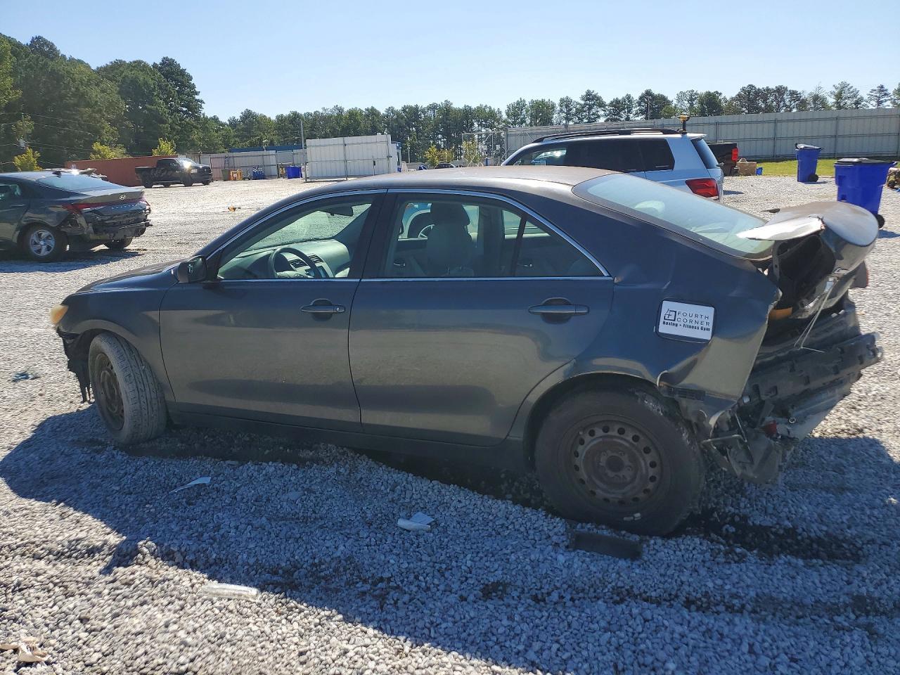 2008 Toyota Camry Le - Image 2