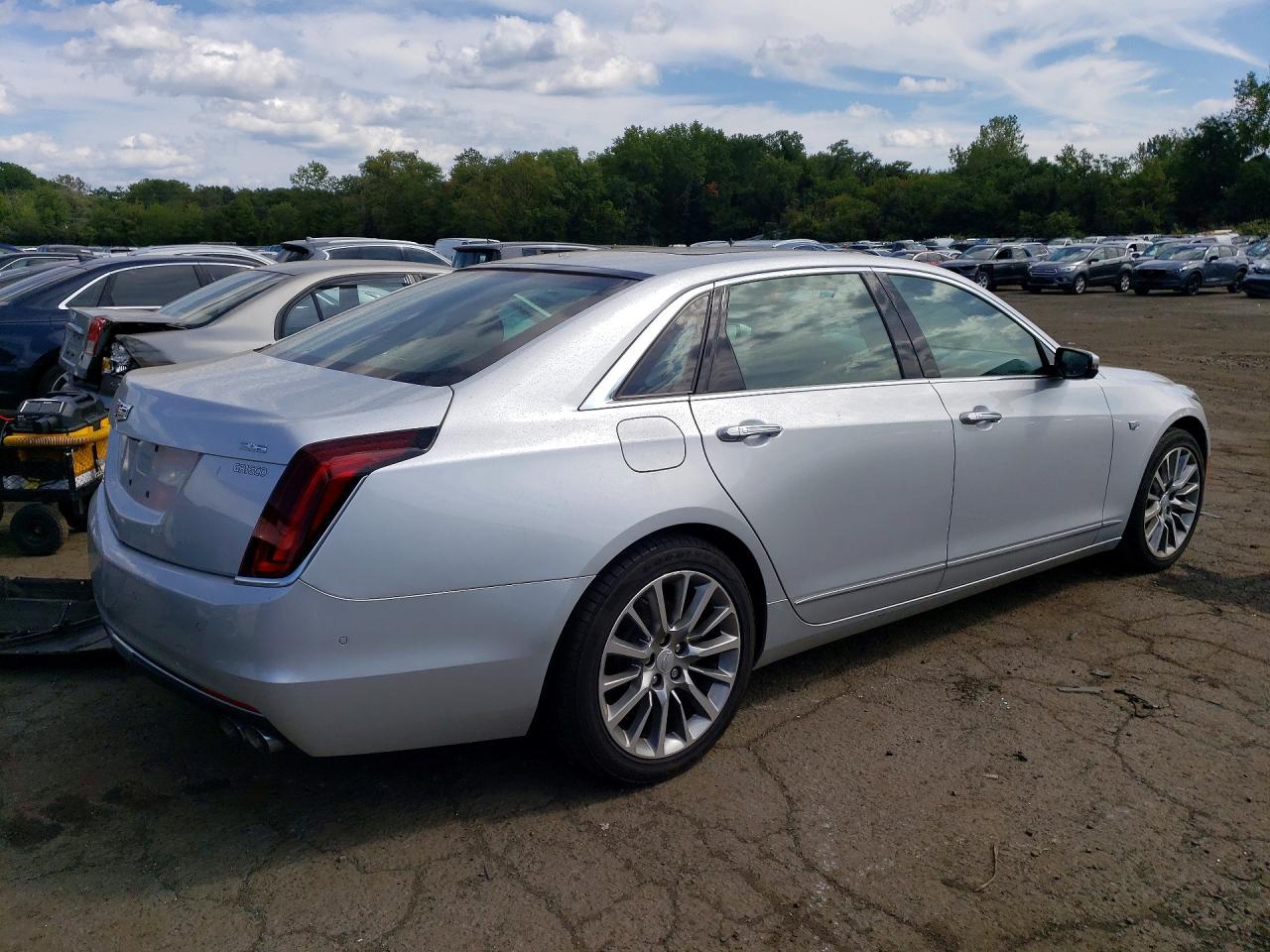 2018 Cadillac Ct6 Luxury - Фото 3