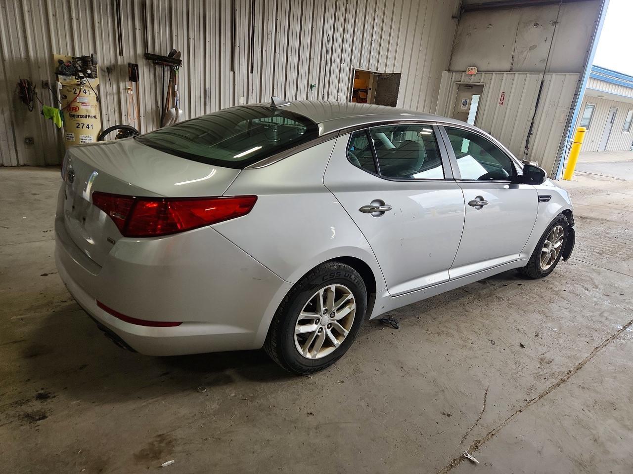 2012 Kia Optima Lx - Фото 3