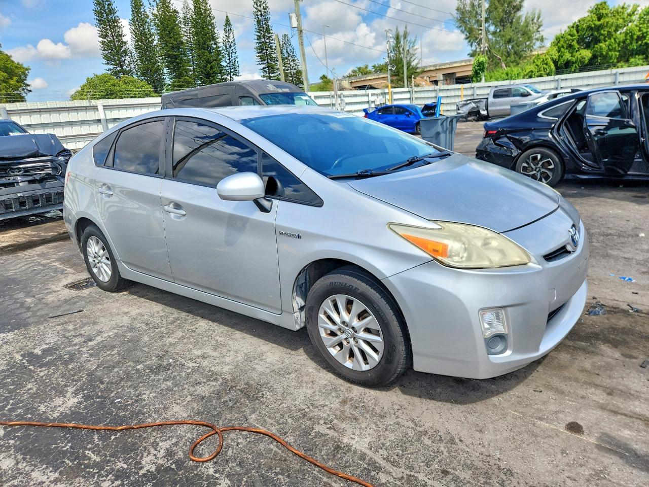 2011 Toyota Prius One - Image 4