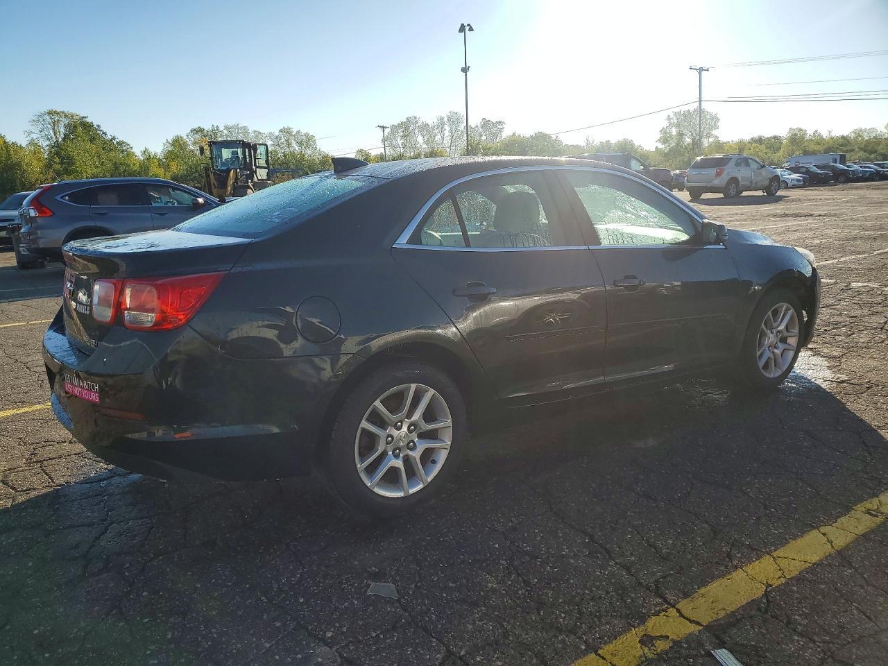 2015 Chevrolet Malibu 1Lt - Image 3