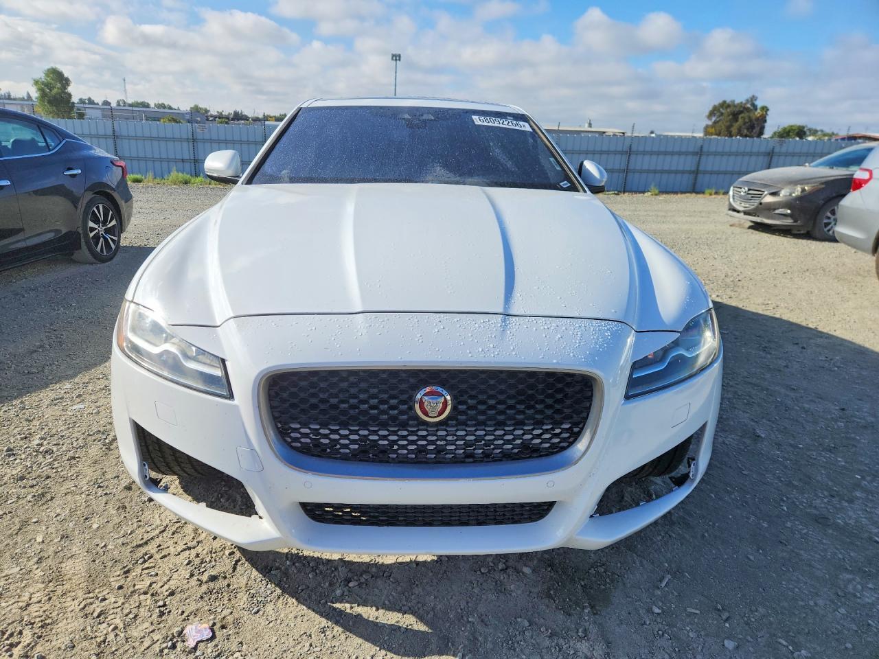 2016 Jaguar Xf R - Sport - Image 5