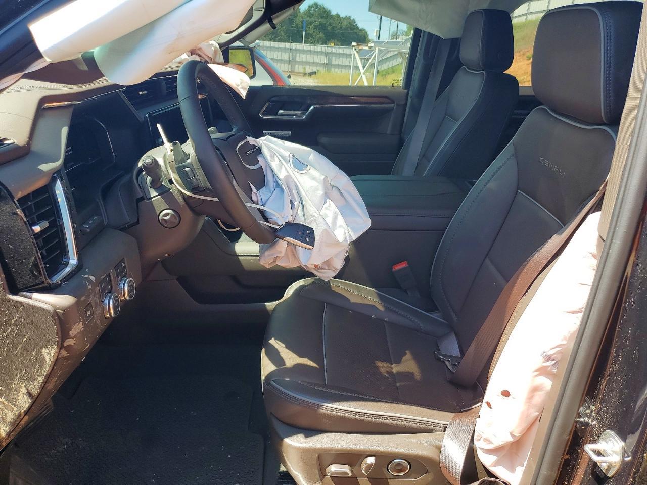 2025 GMC Sierra K1500 Denali - Фото 7