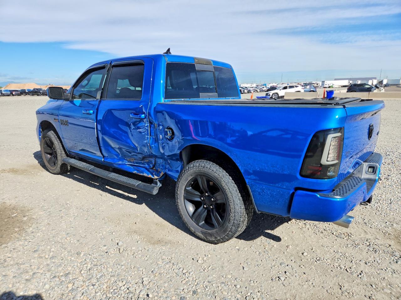 2018 Ram 1500 Sport - Фото 2