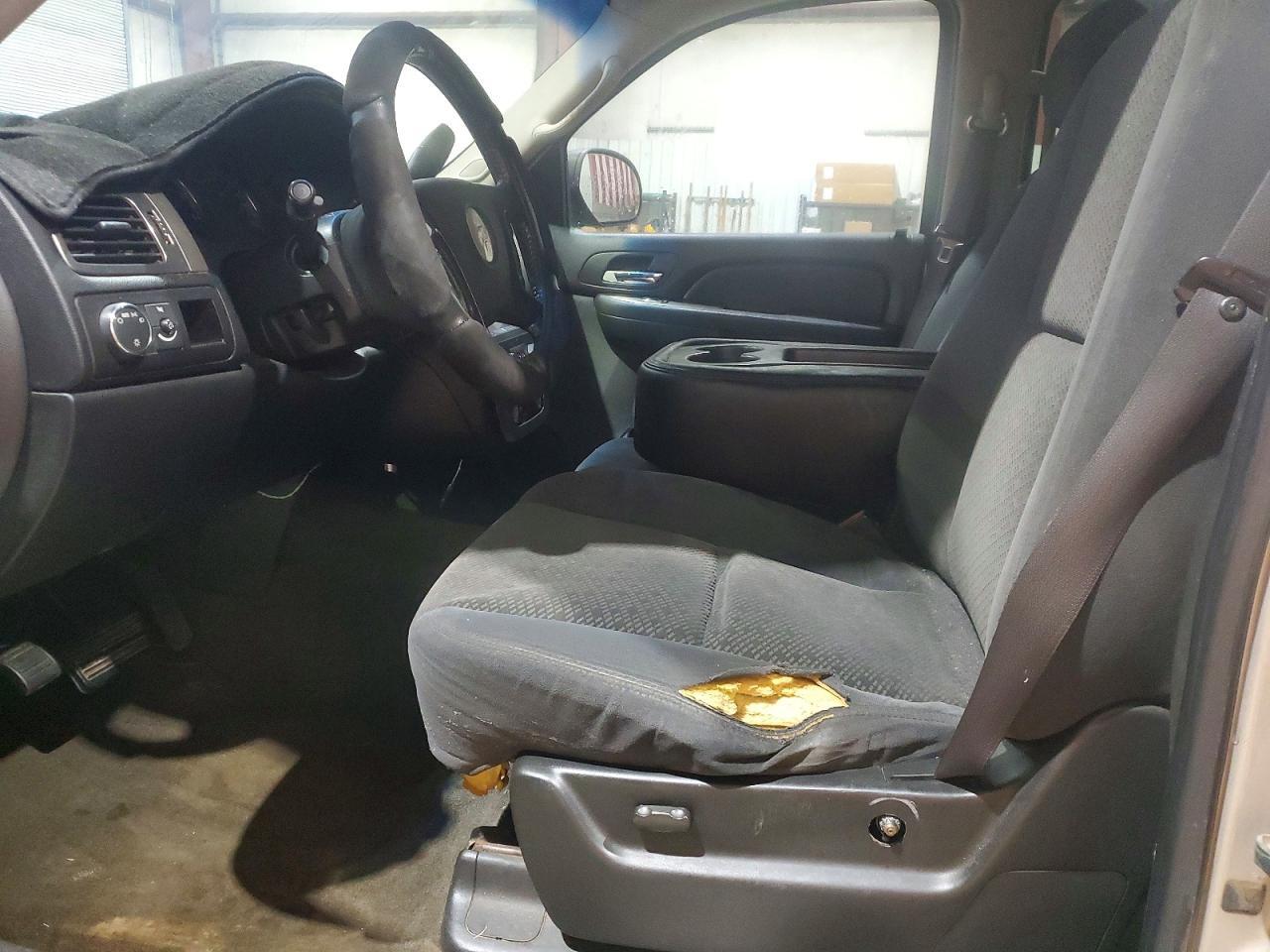 2007 Chevrolet Tahoe C1500 - Image 7