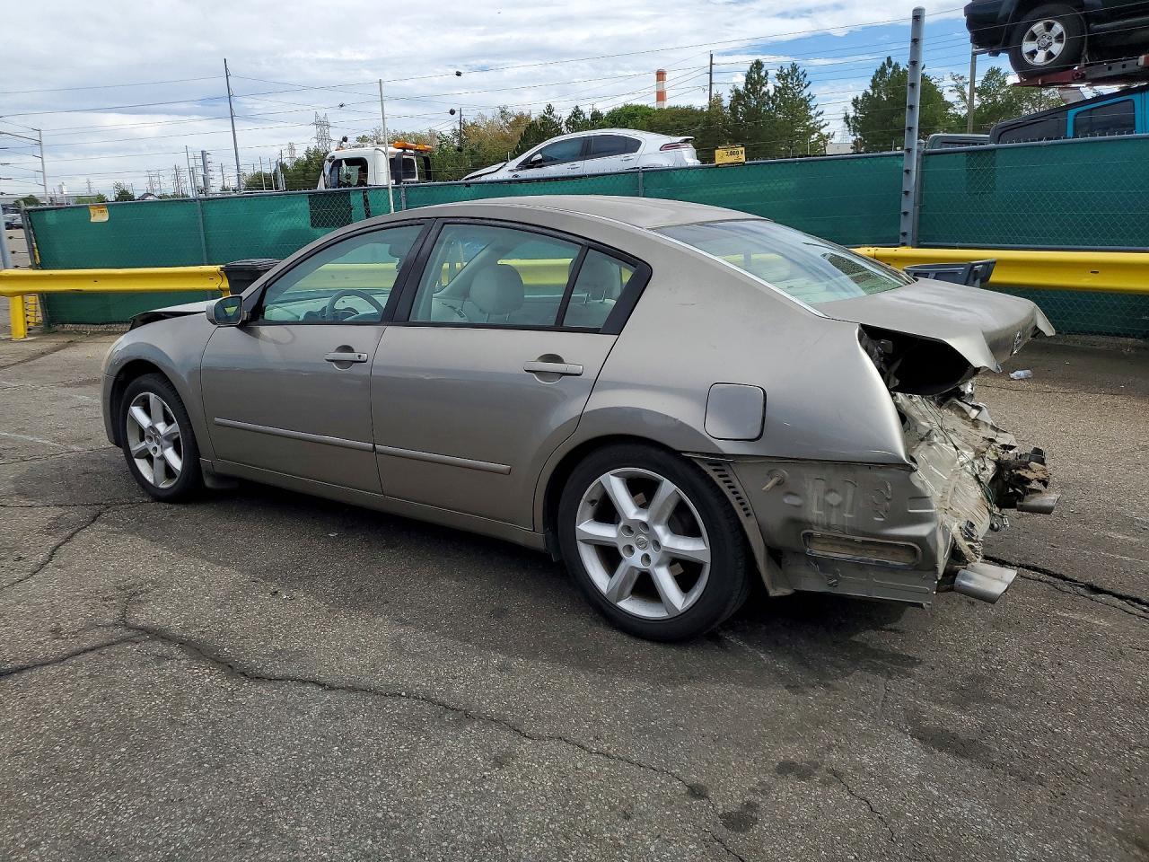 2005 Nissan Maxima 3.5 Se - Фото 2