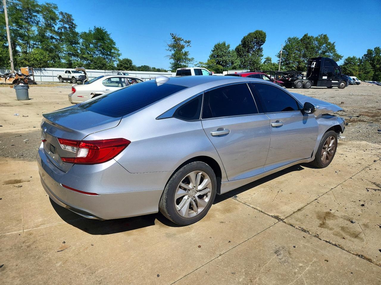 2020 Honda Accord Lx - Фото 3