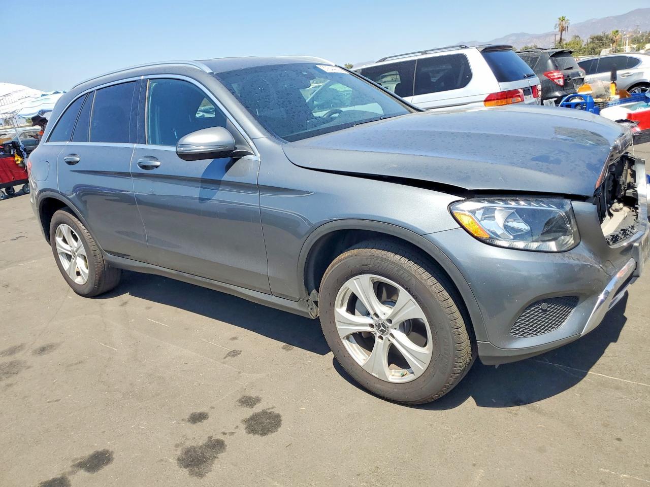 2018 Mercedes-Benz Glc 300 - Image 4