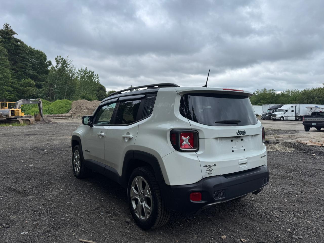 2019 Jeep Renegade Limited - Image 3