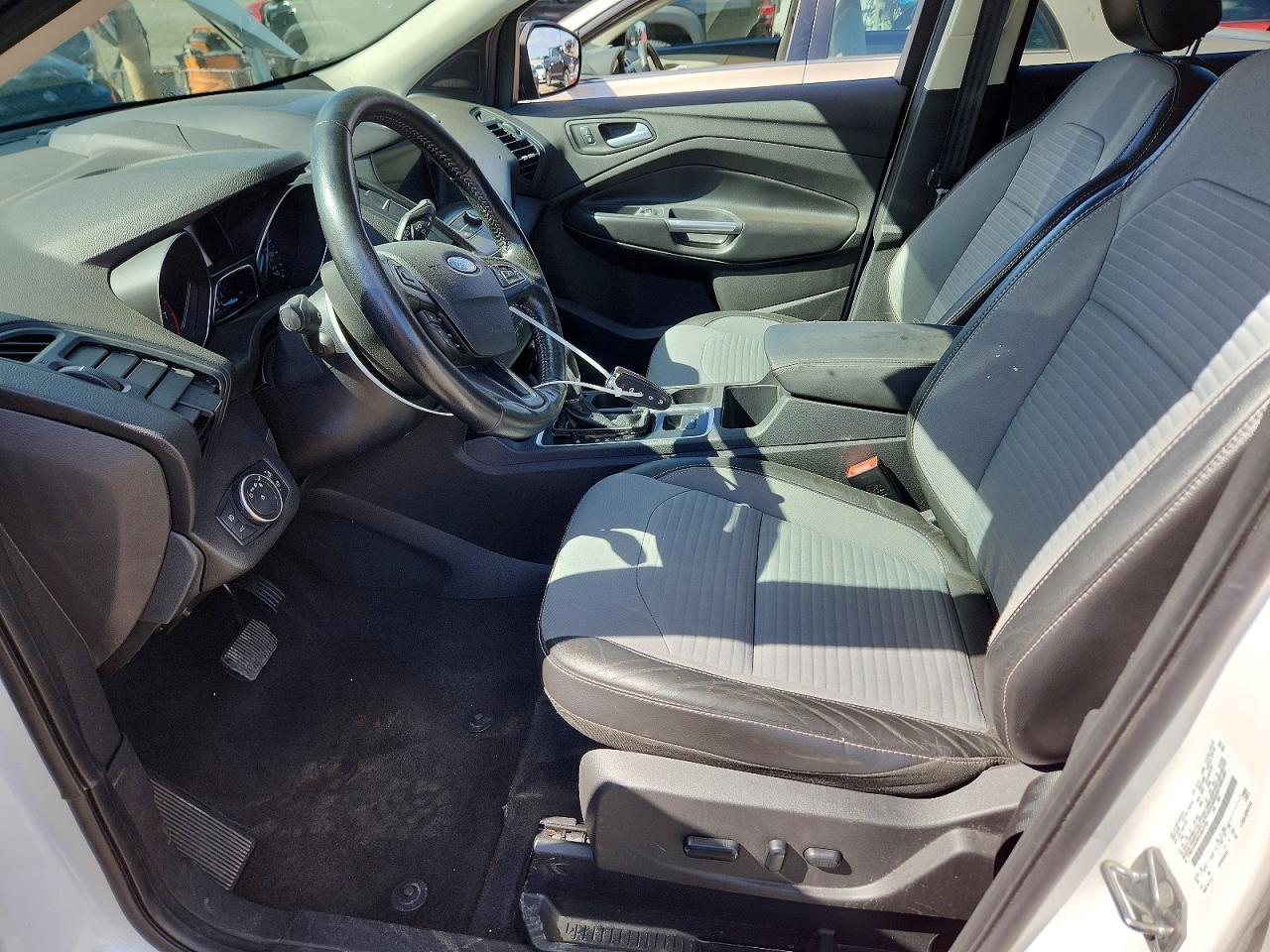 2019 Ford Escape Se - Фото 7