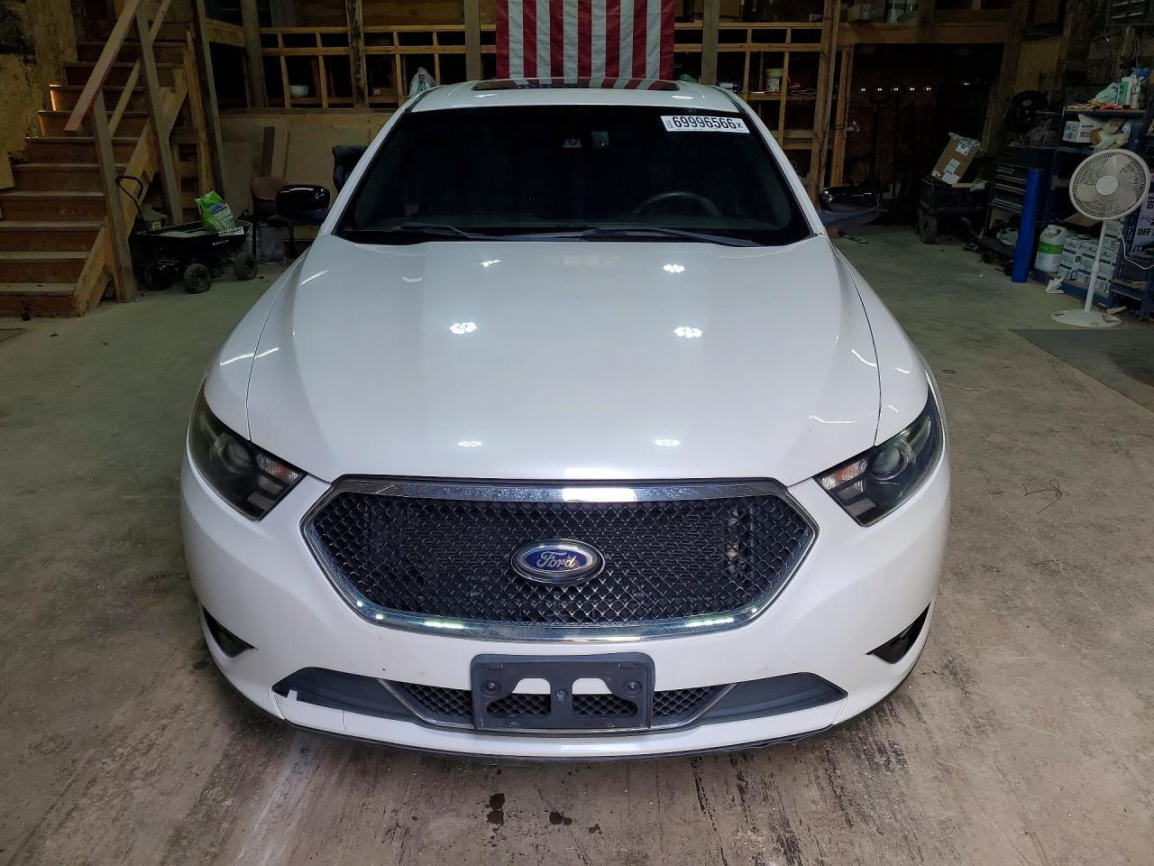 2015 Ford Taurus Sho - Фото 5