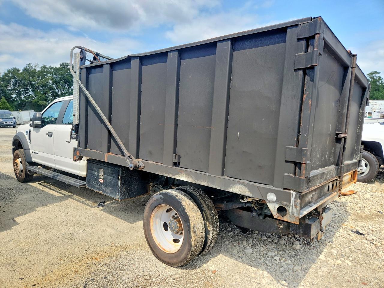 2020 Ford F550 Super Duty Dump Truck - Фото 2