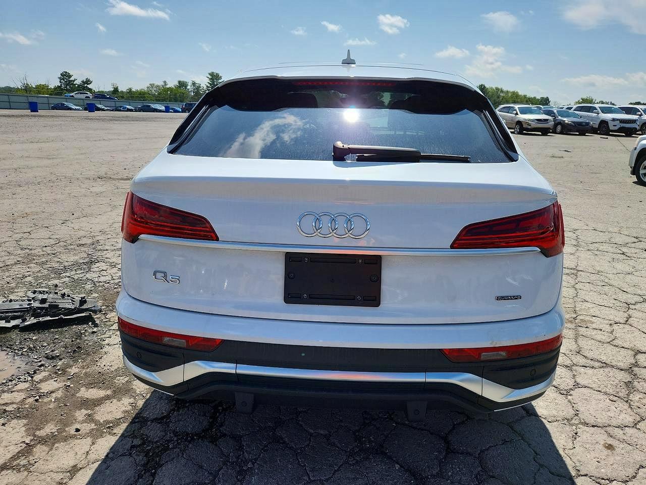 2022 Audi Q5 Sportback Prm Pls 45 - Фото 6