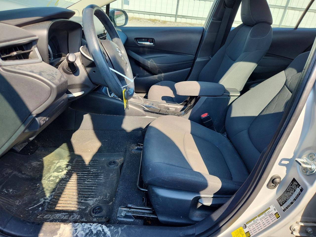 2020 Toyota Corolla Le - Фото 7