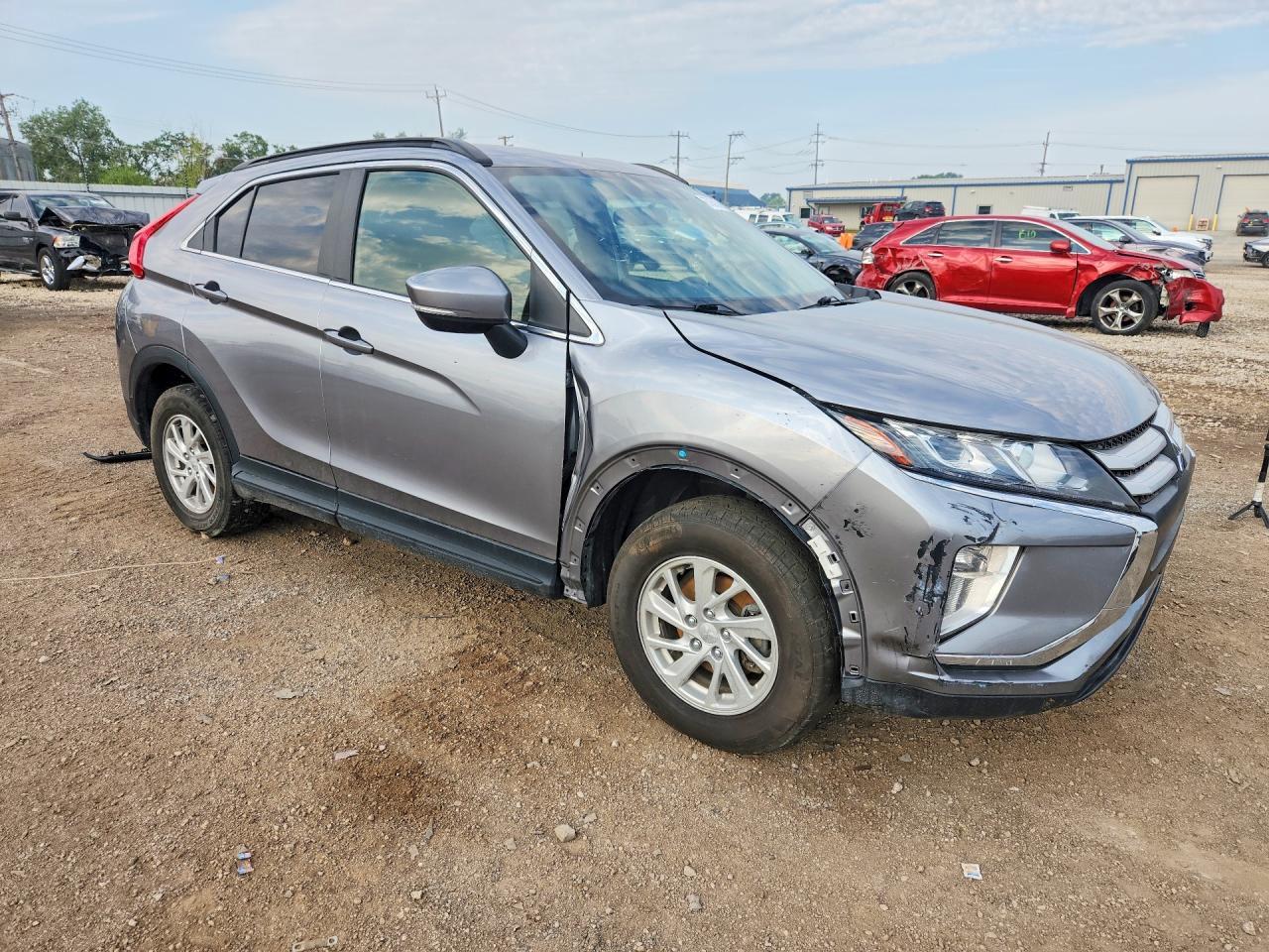 2019 Mitsubishi Eclipse Cross Es - Image 4