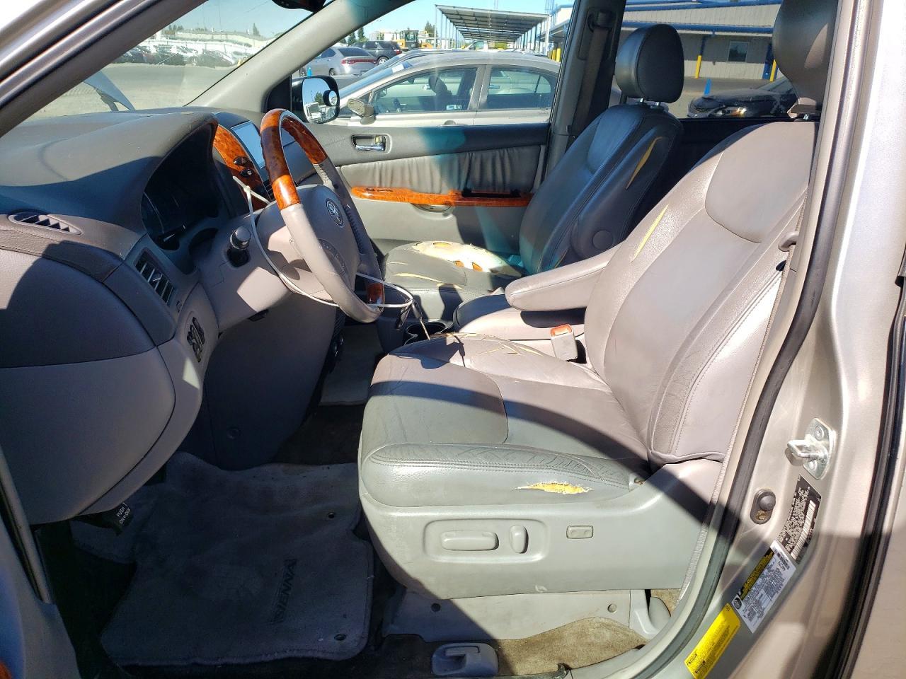 2006 Toyota Sienna Xle Limited 7 Passenger - Фото 7