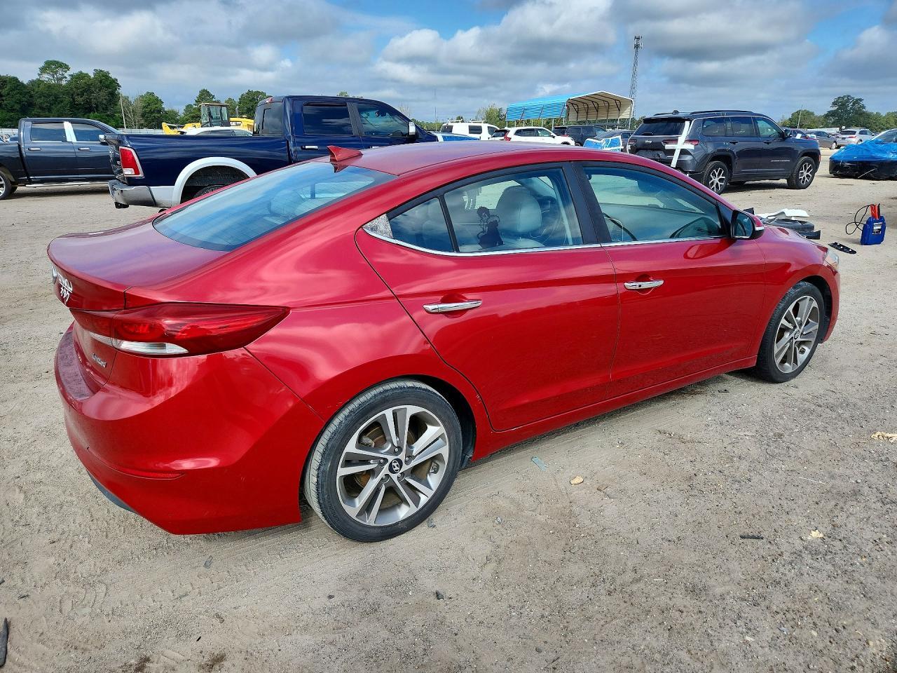 2017 Hyundai Elantra Limited - Фото 3