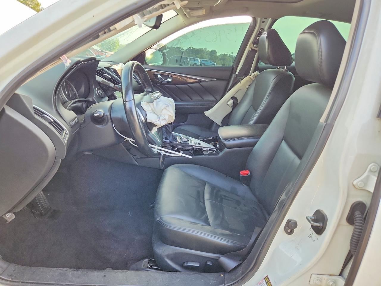 2018 Infiniti Q50 3.0T Luxe - Image 7
