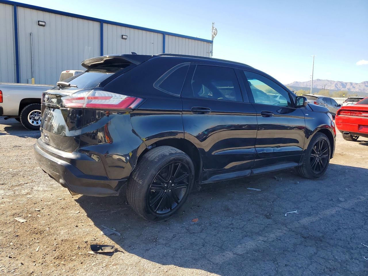 2020 Ford Edge Sel - Image 3
