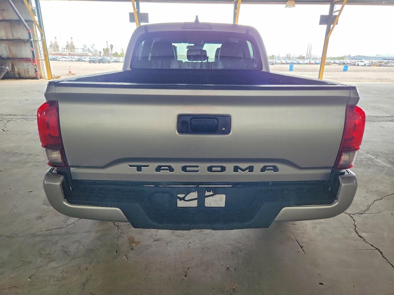 2022 Toyota Tacoma Sr V6 - Фото 6