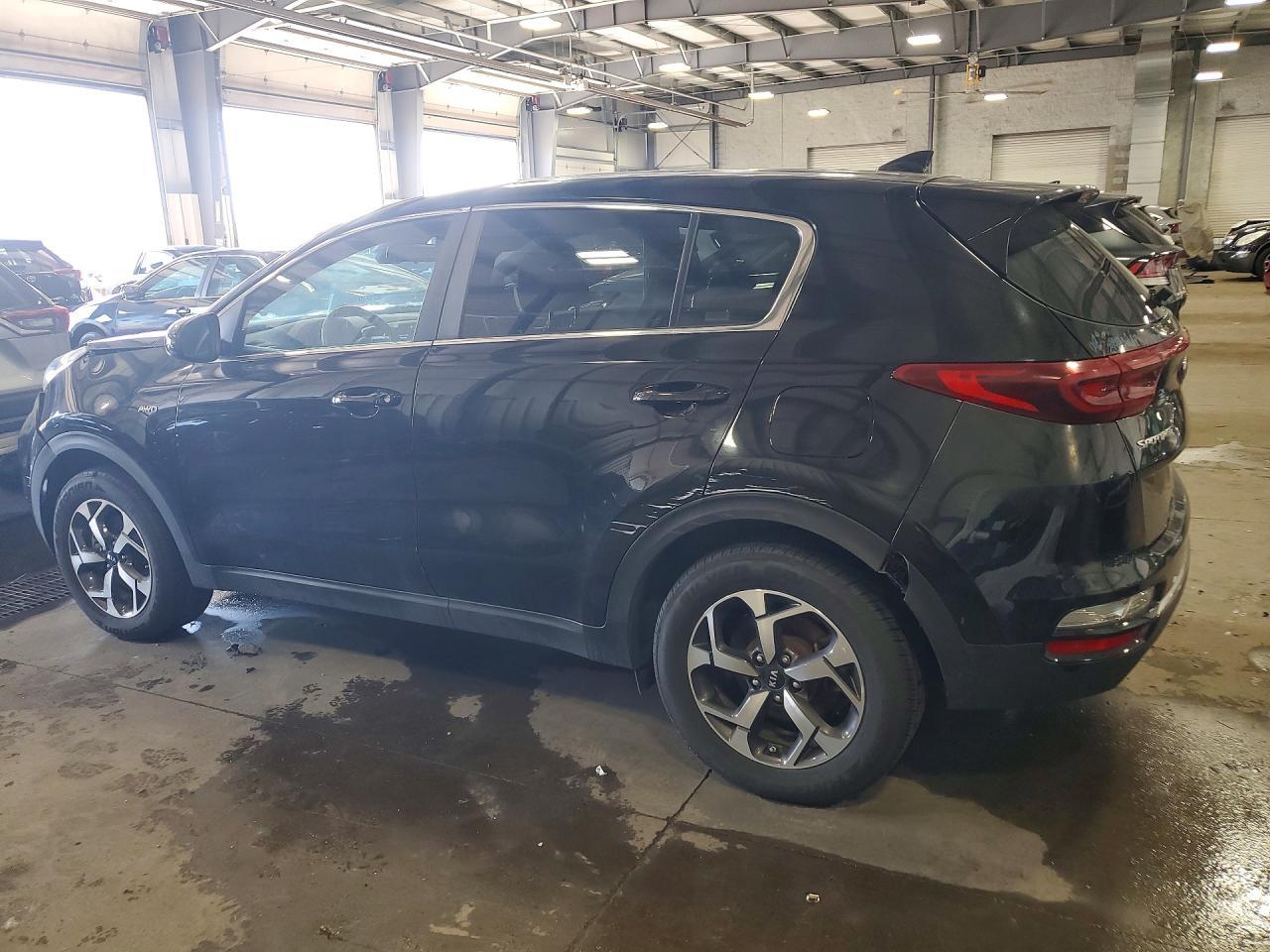 2022 Kia Sportage Lx - Image 2