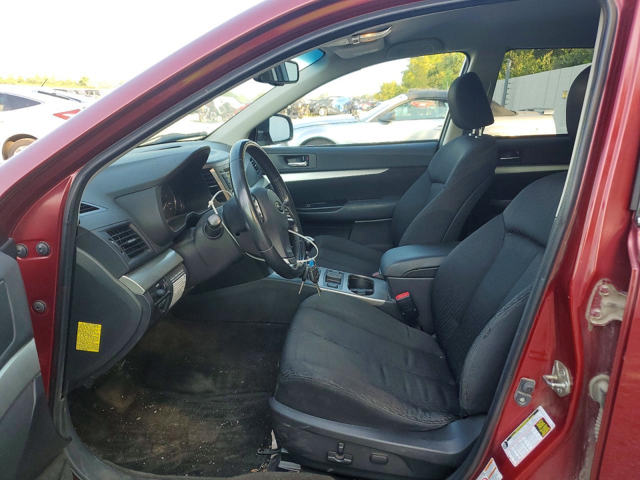 2012 Subaru Outback 2.5I Premium - Фото 7