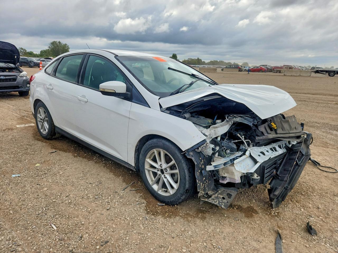 2017 Ford Focus Se - Image 4