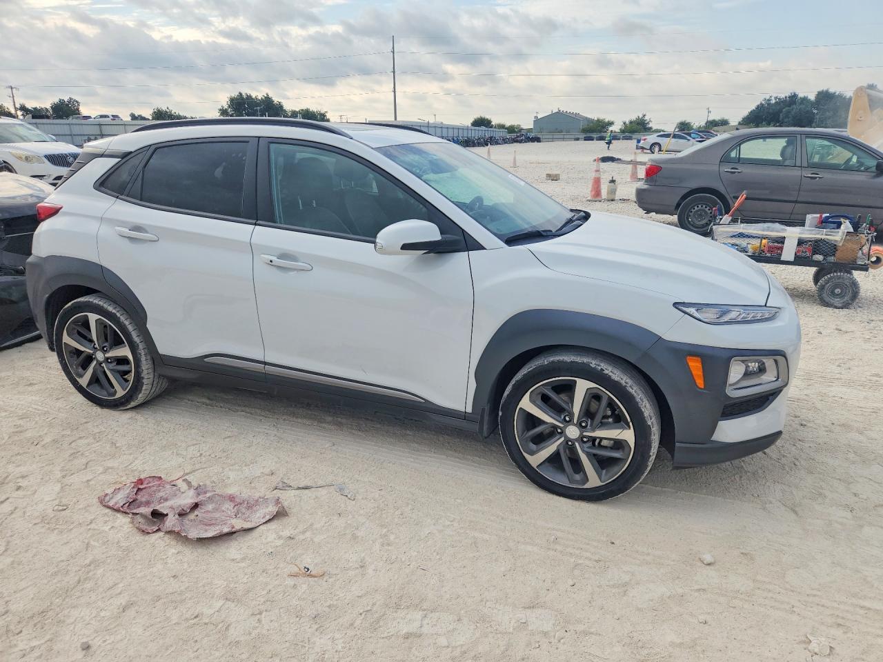 2020 Hyundai Kona Limited - Image 4